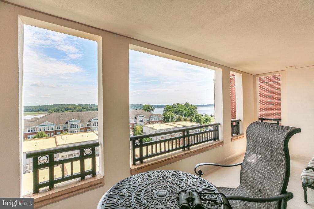 485 HARBOR SIDE STREET 806