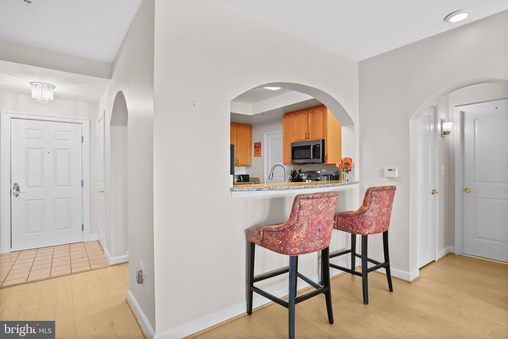 485 HARBOR SIDE STREET 806