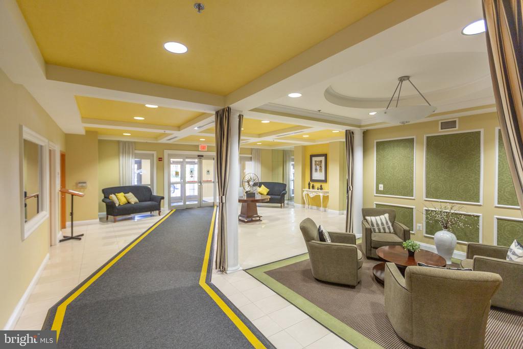 485 HARBOR SIDE STREET 806