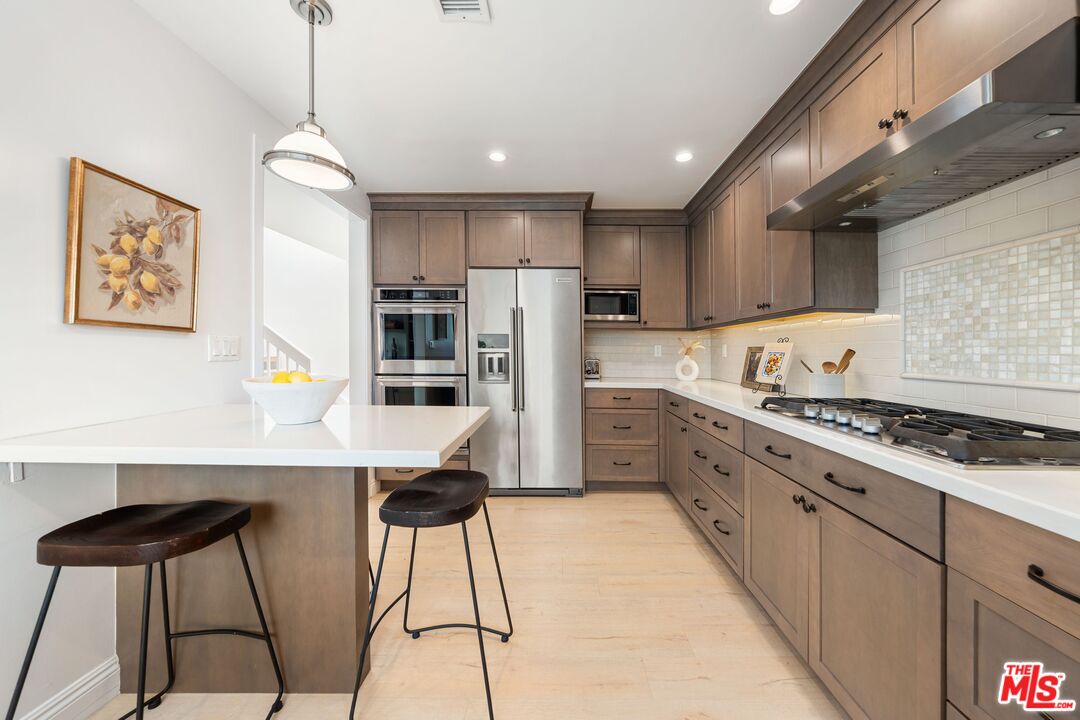 1663 Michael Ln