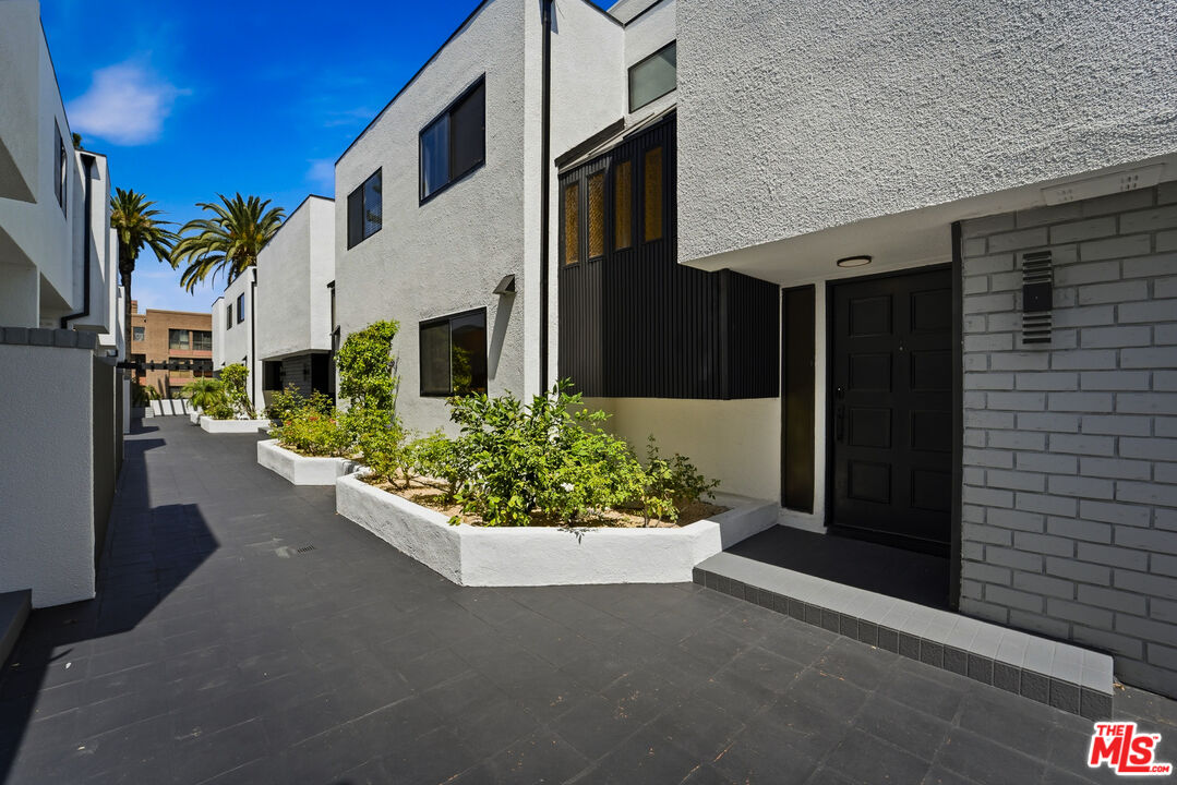 234 S Tower Dr Unit: 4