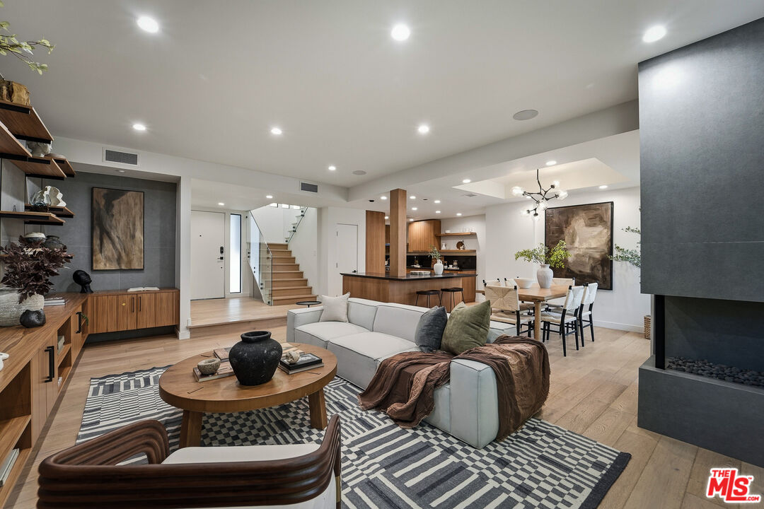 234 S Tower Dr Unit: 4