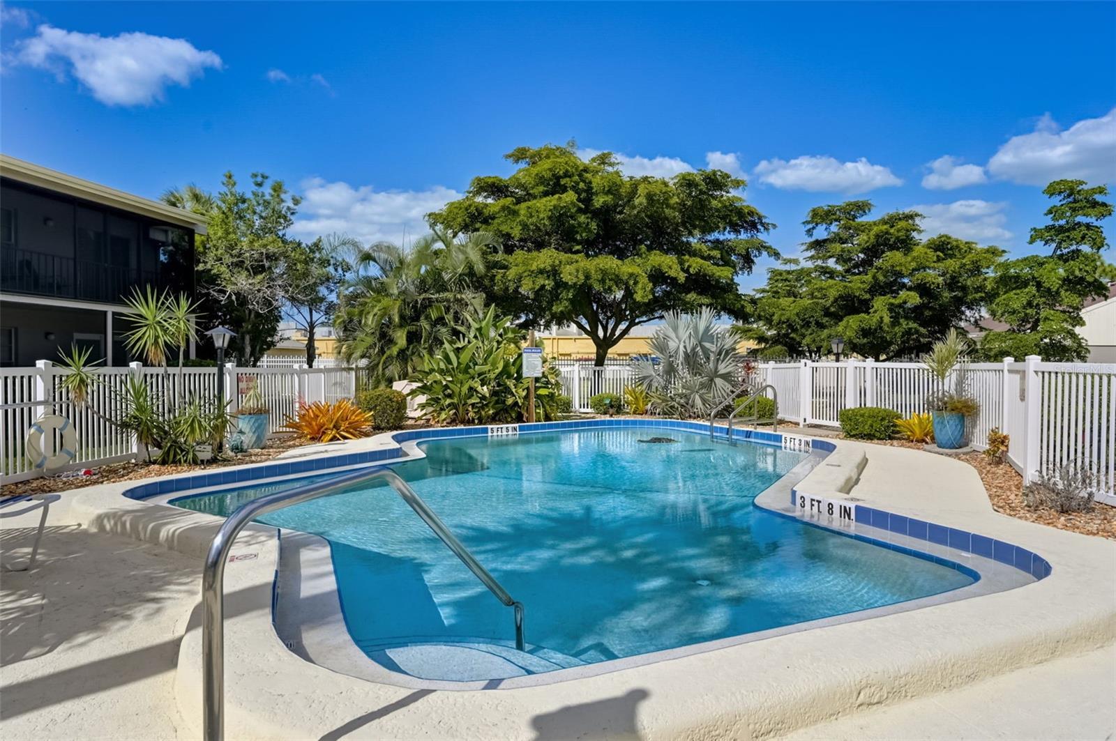 6120 7TH AVE W #6120