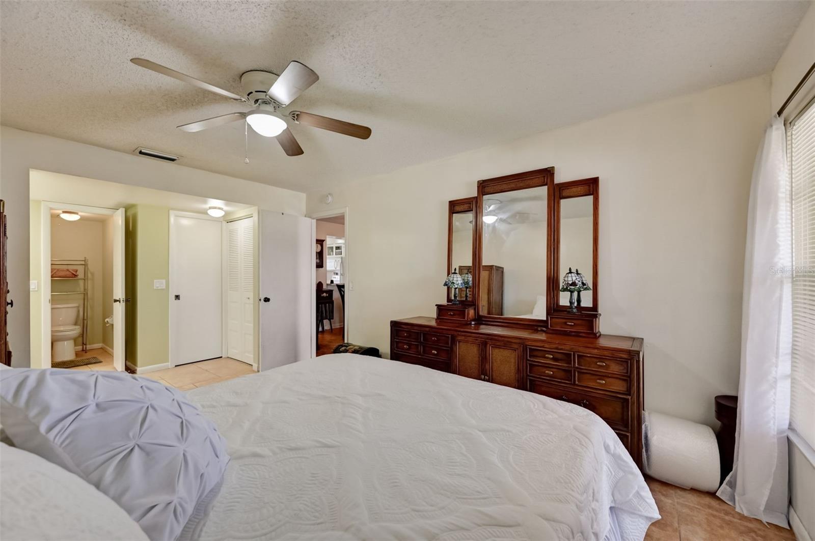 6120 7TH AVE W #6120