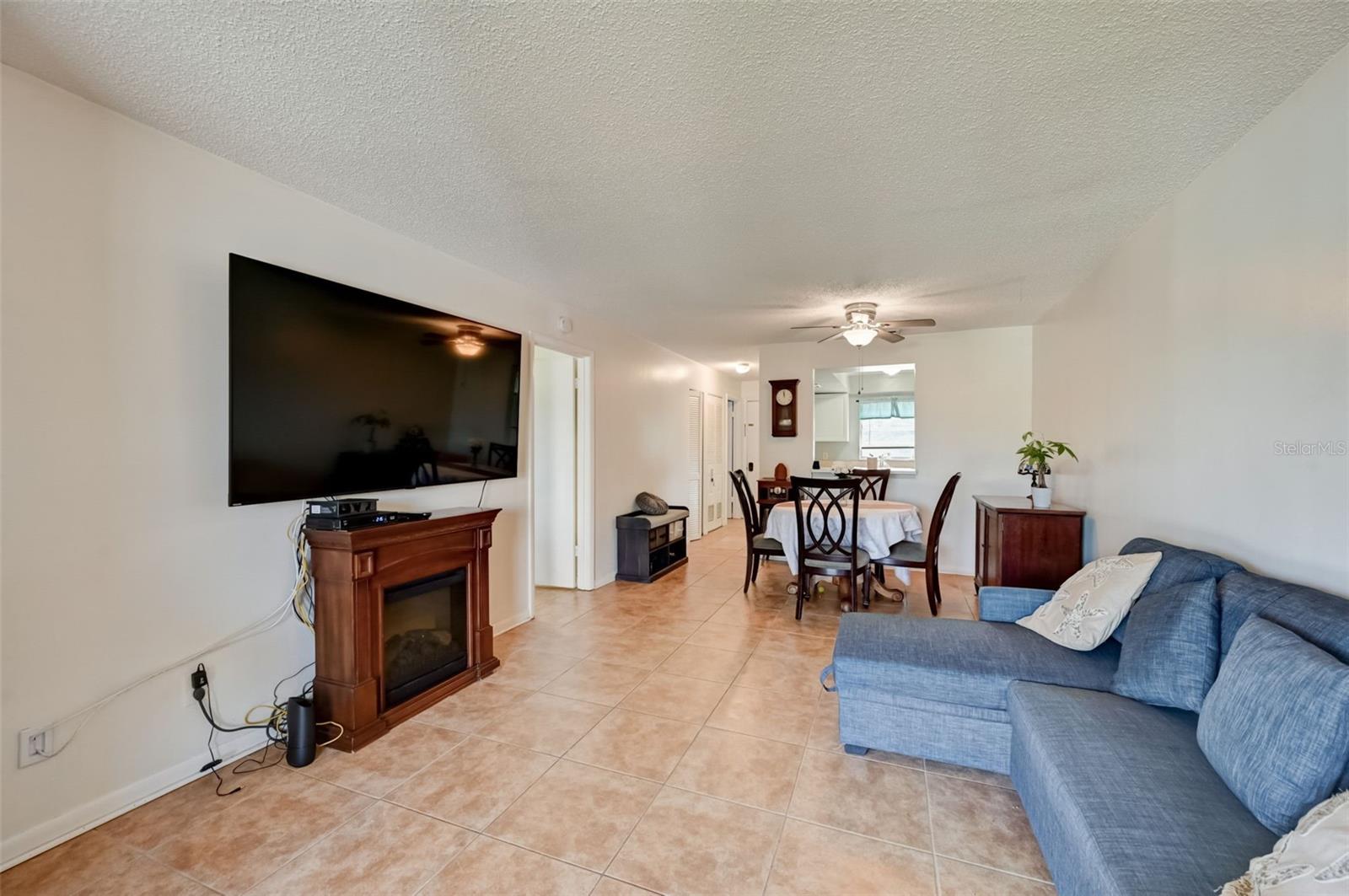 6120 7TH AVE W #6120