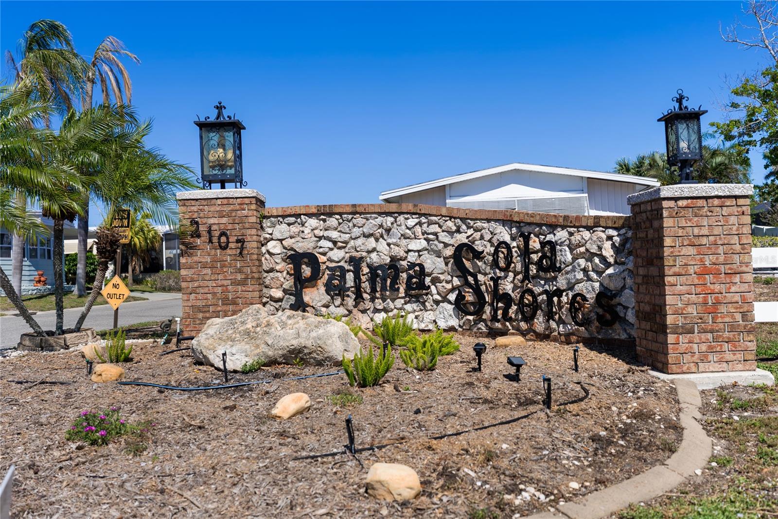2107 PALMA SOLA BLVD #7