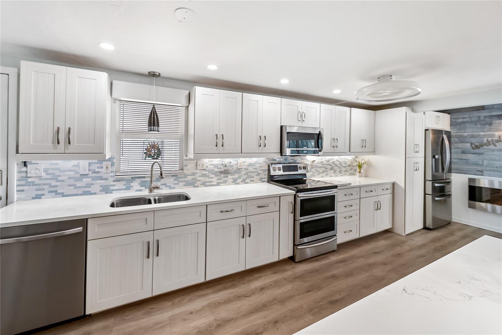 2107 PALMA SOLA BLVD #7