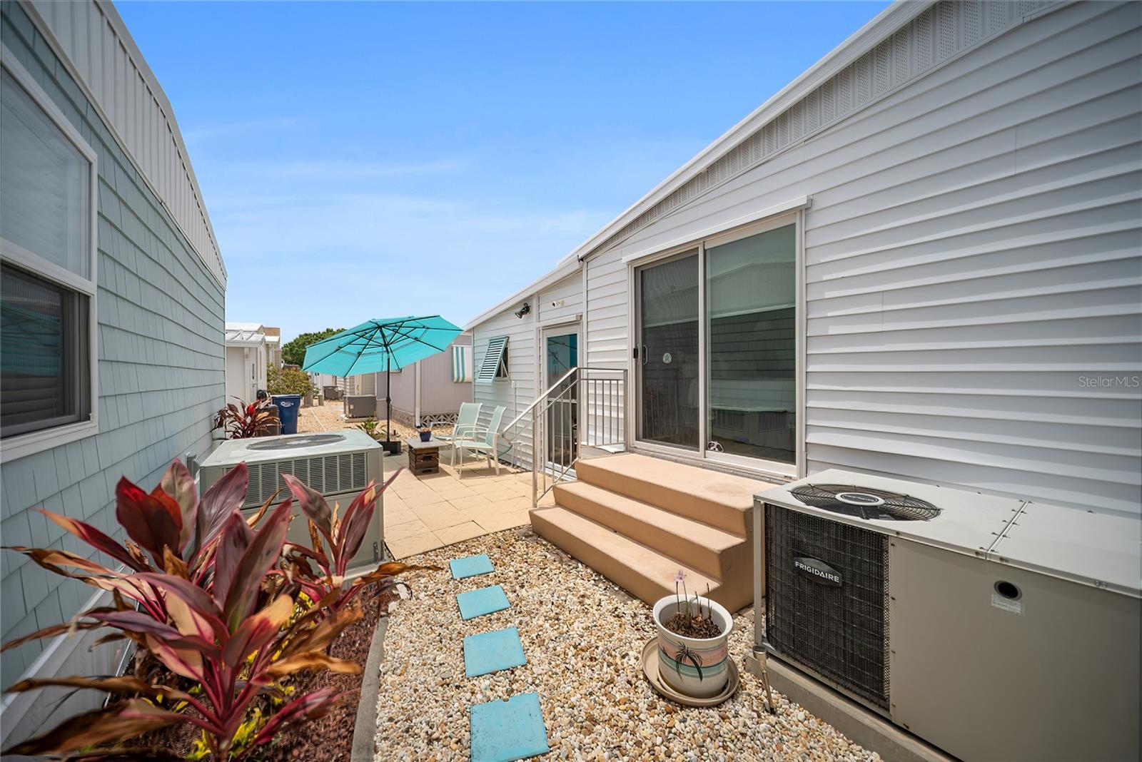 2107 PALMA SOLA BLVD #7