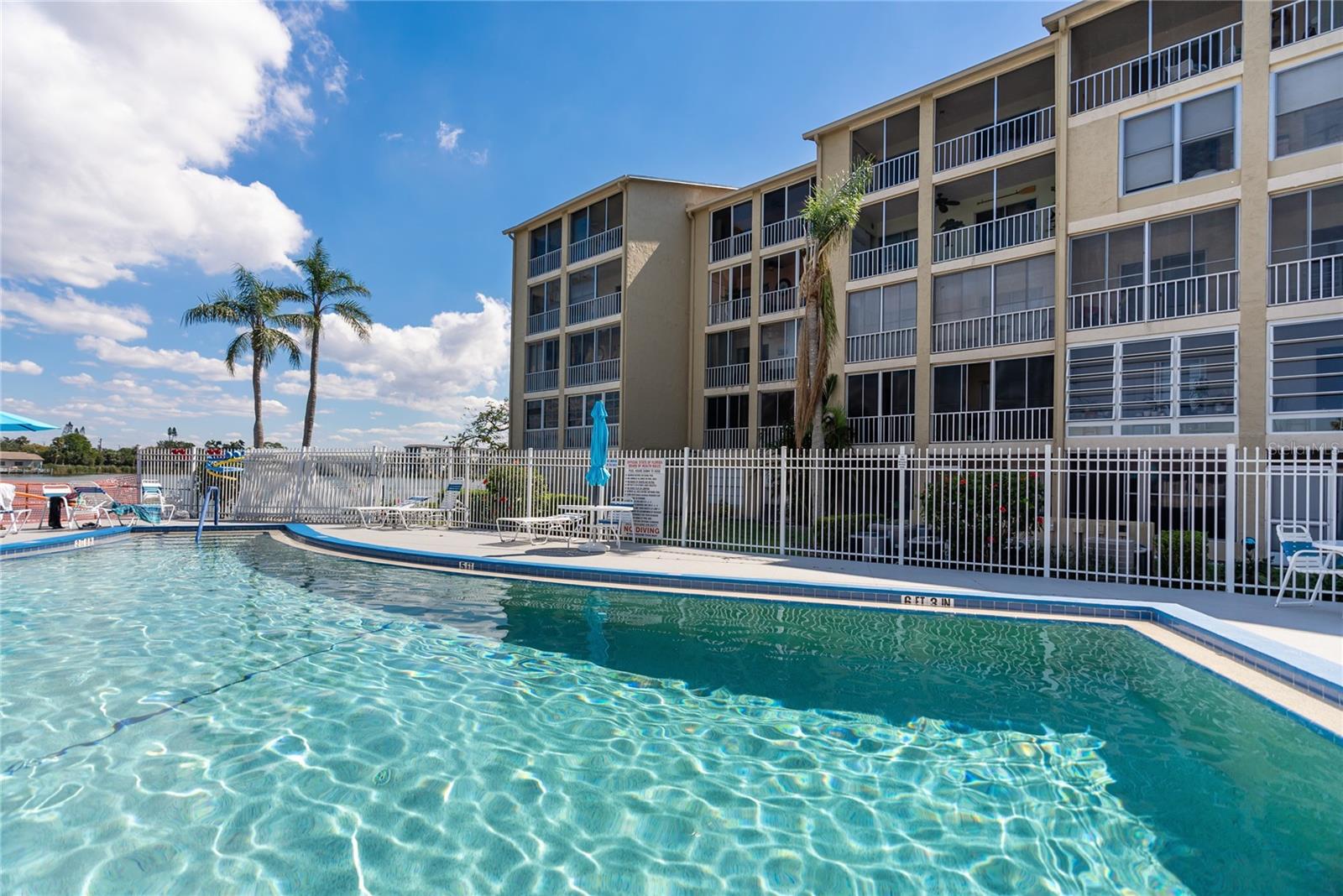 3653 LAKE BAYSHORE DR #503