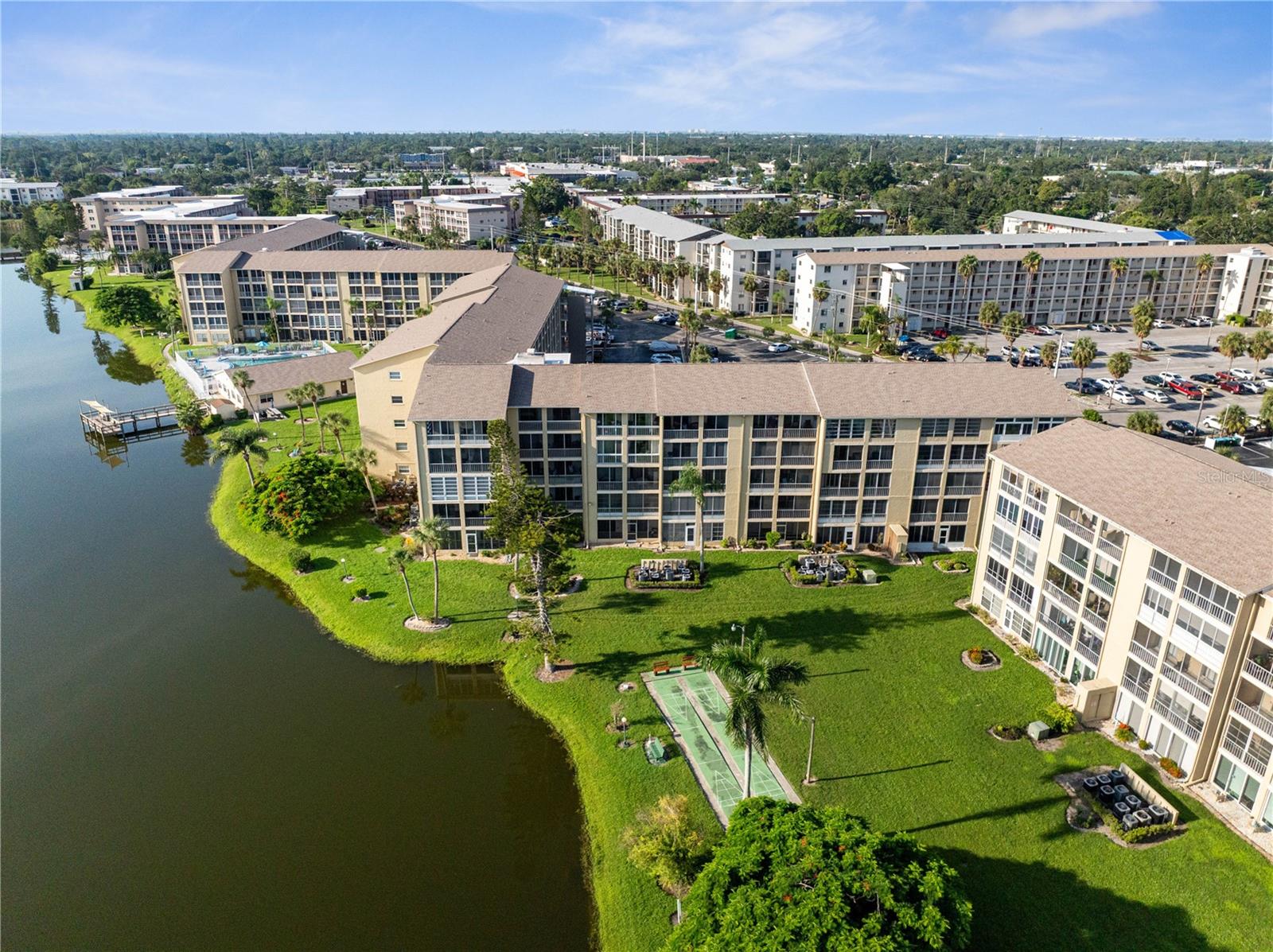 3653 LAKE BAYSHORE DR #503