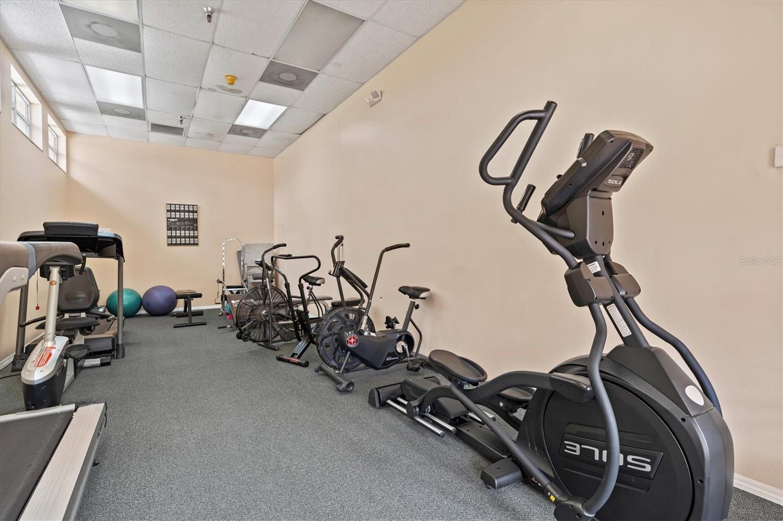 4440 FAIRWAYS BLVD #407