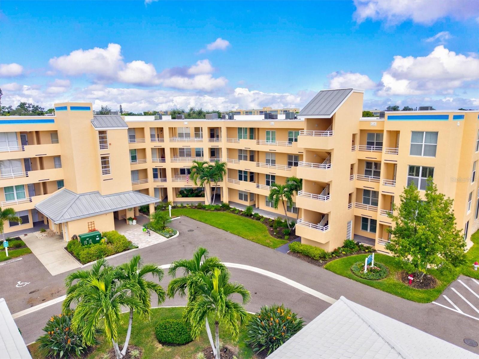 4440 FAIRWAYS BLVD #407