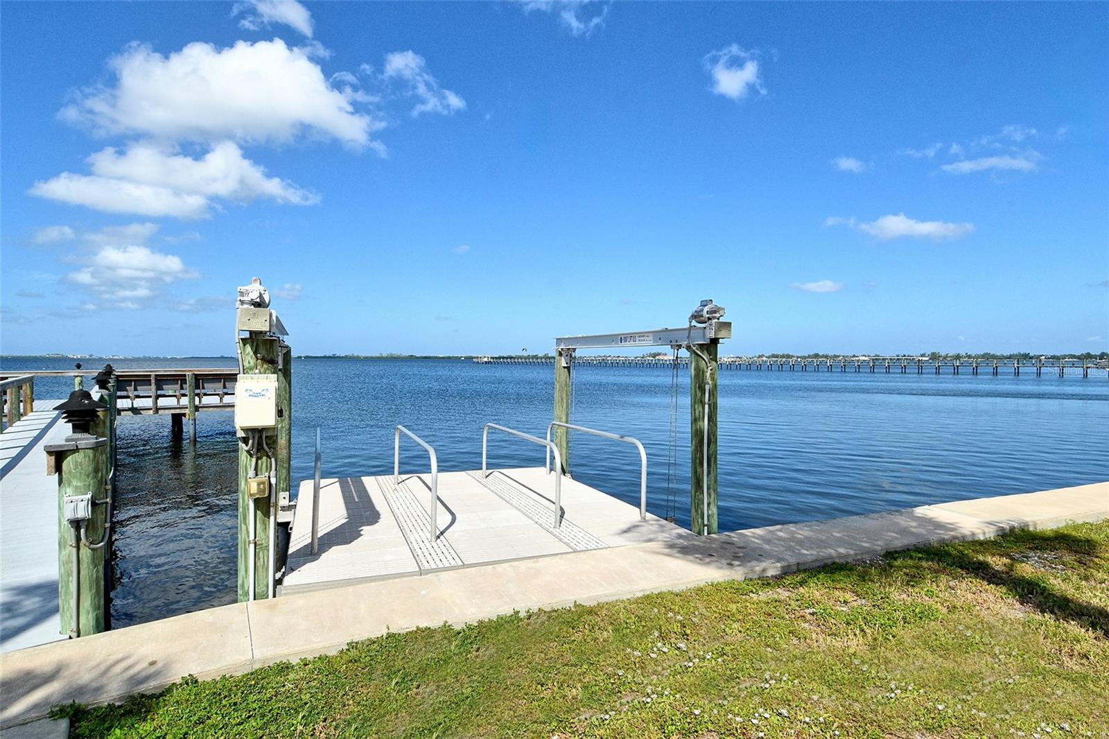 2107 PALMA SOLA BLVD #27