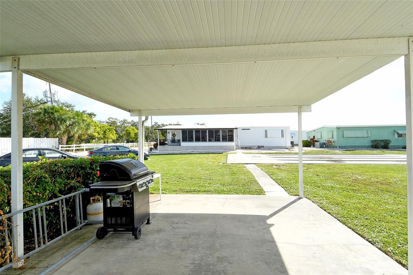 2107 PALMA SOLA BLVD #27