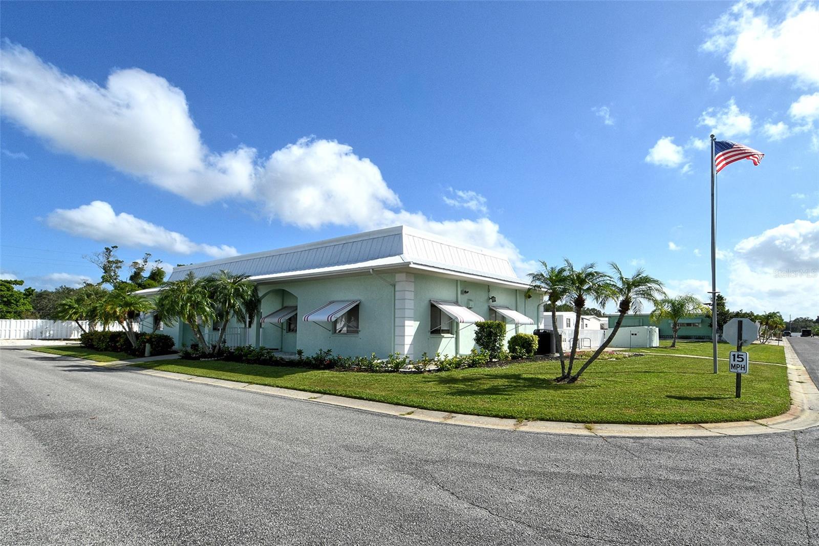 2107 PALMA SOLA BLVD #27