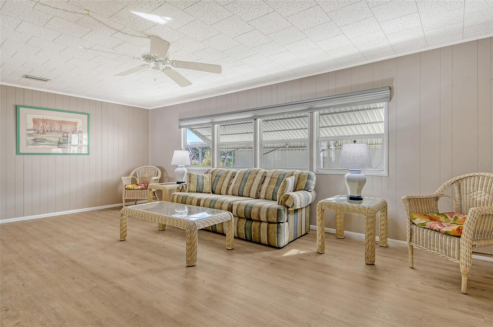 2107 PALMA SOLA BLVD #27