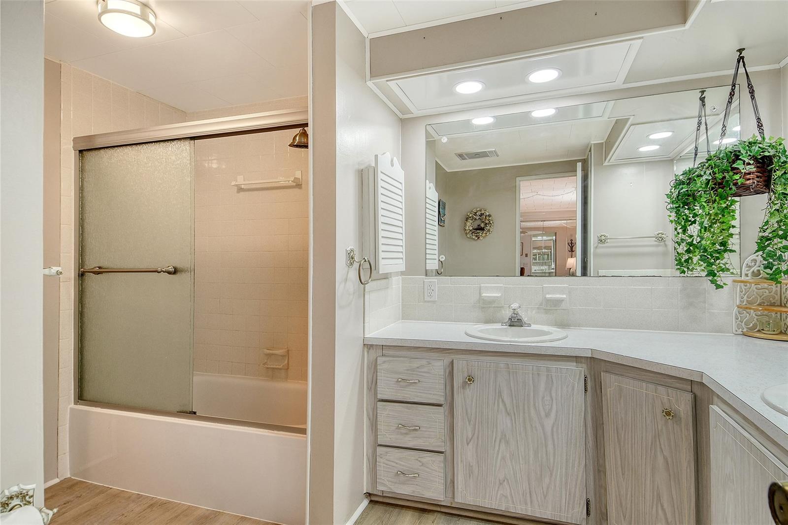 2107 PALMA SOLA BLVD #27