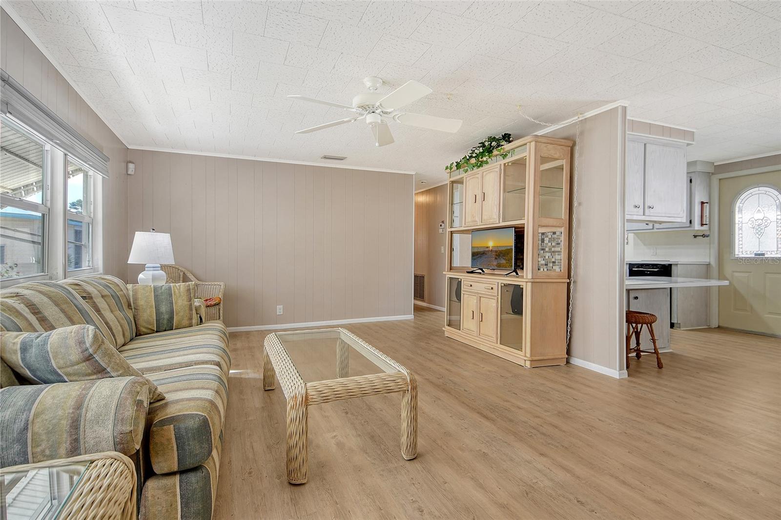 2107 PALMA SOLA BLVD #27