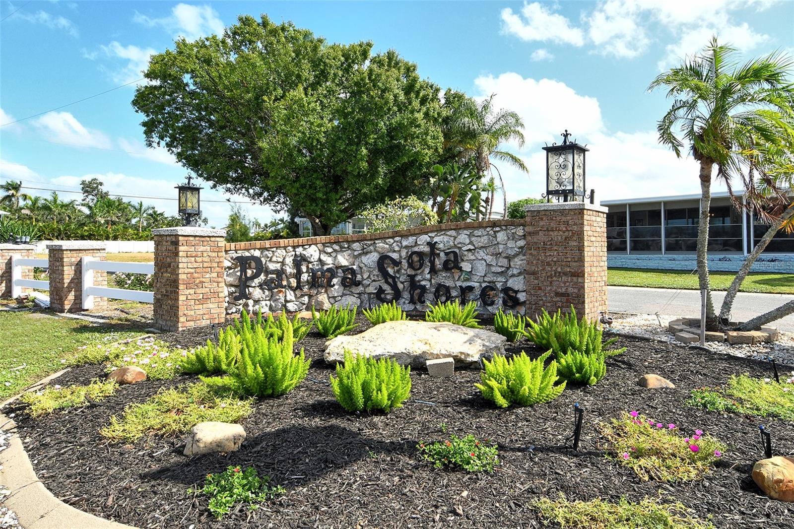 2107 PALMA SOLA BLVD #27