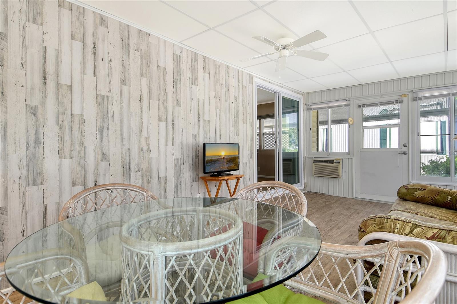 2107 PALMA SOLA BLVD #27