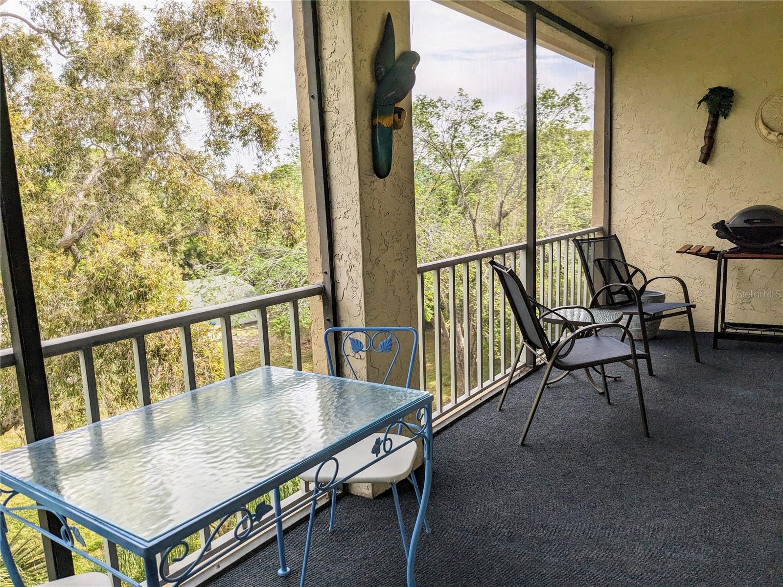 3772 LAKE BAYSHORE DR #K-517