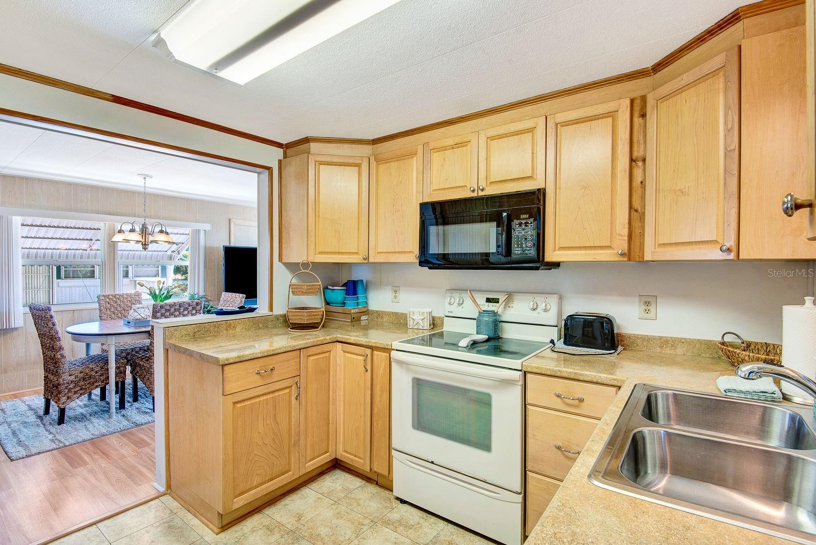 10315 CORTEZ RD W #30F