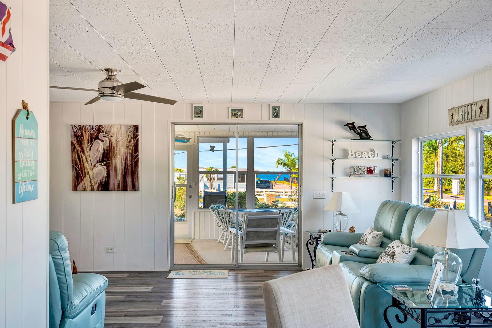 2107 PALMA SOLA BLVD #1