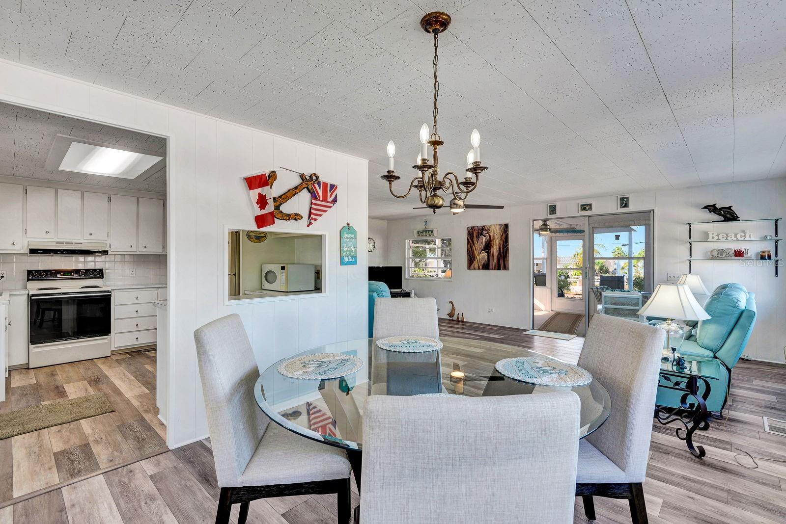 2107 PALMA SOLA BLVD #1