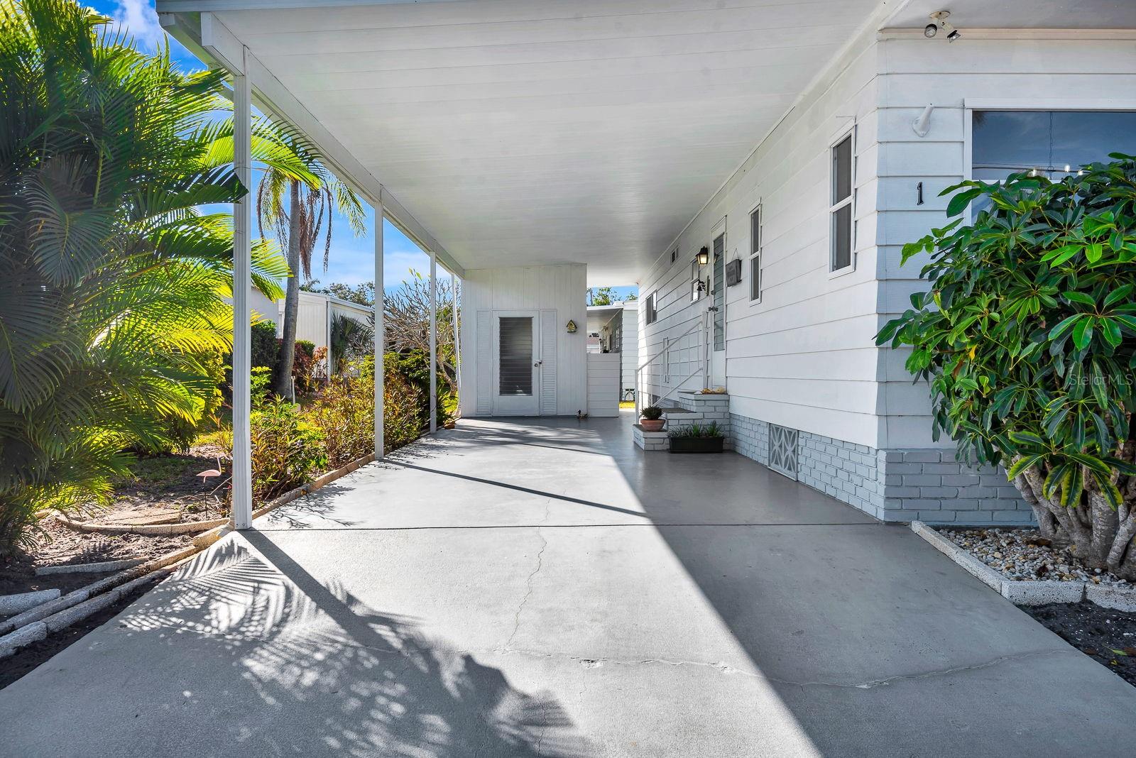 2107 PALMA SOLA BLVD #1