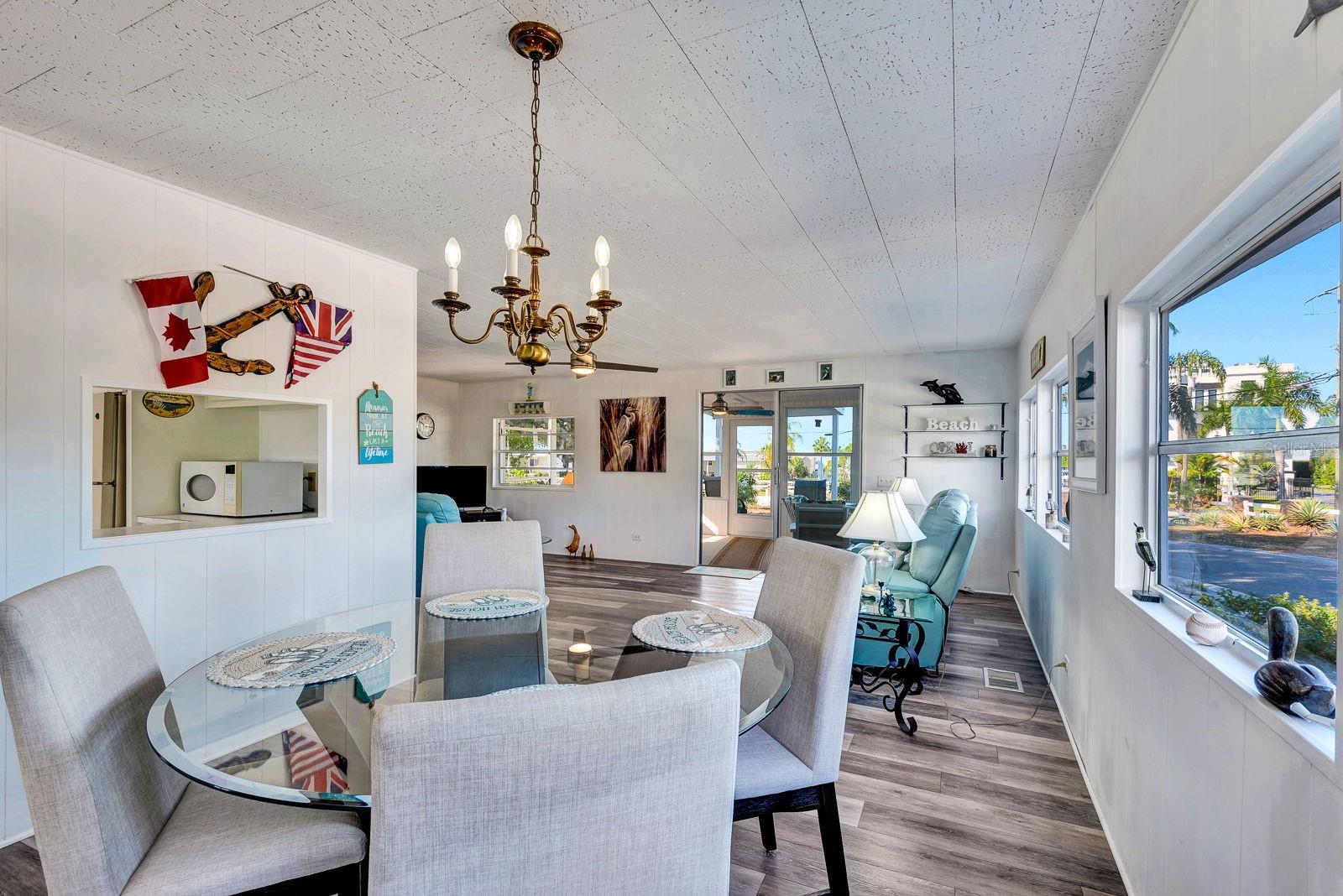 2107 PALMA SOLA BLVD #1