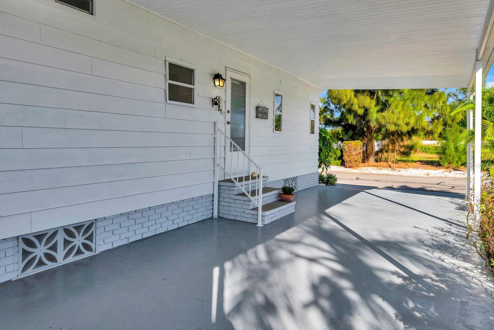 2107 PALMA SOLA BLVD #1