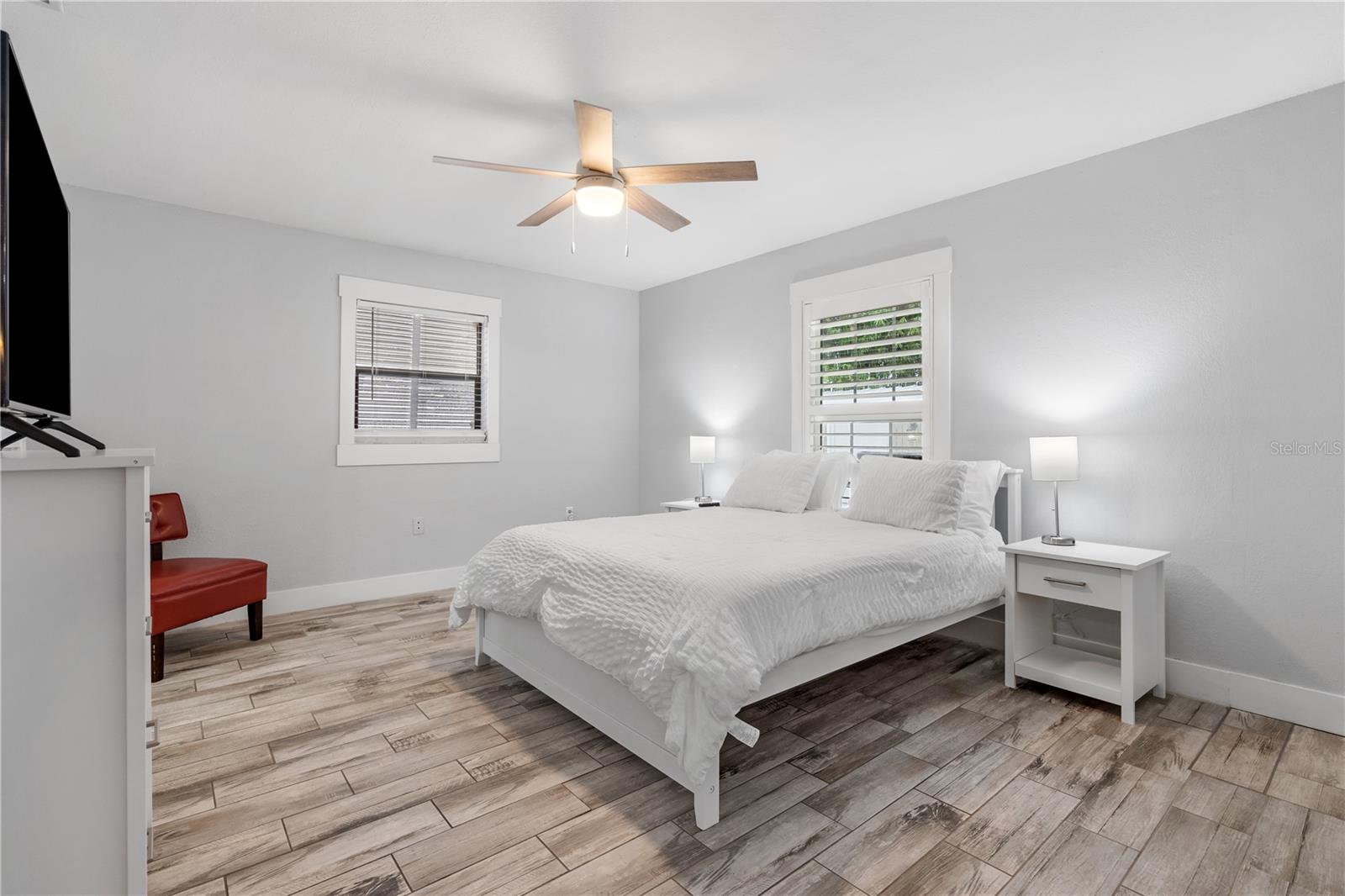 1011 67TH AVENUE DR W