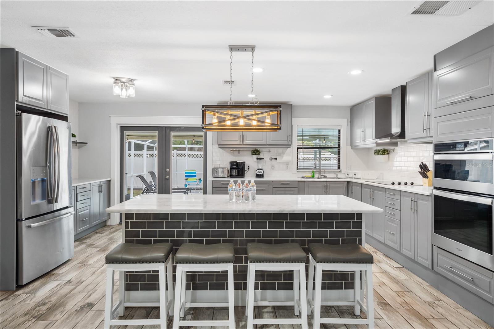 1011 67TH AVENUE DR W