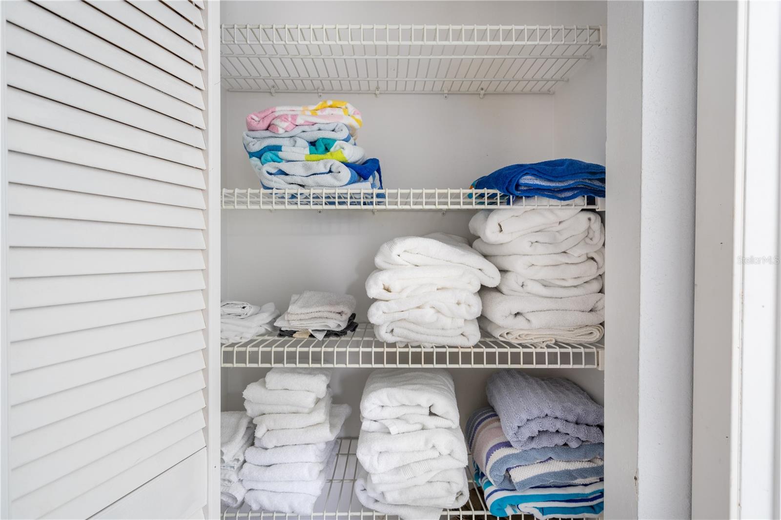 1011 67TH AVENUE DR W