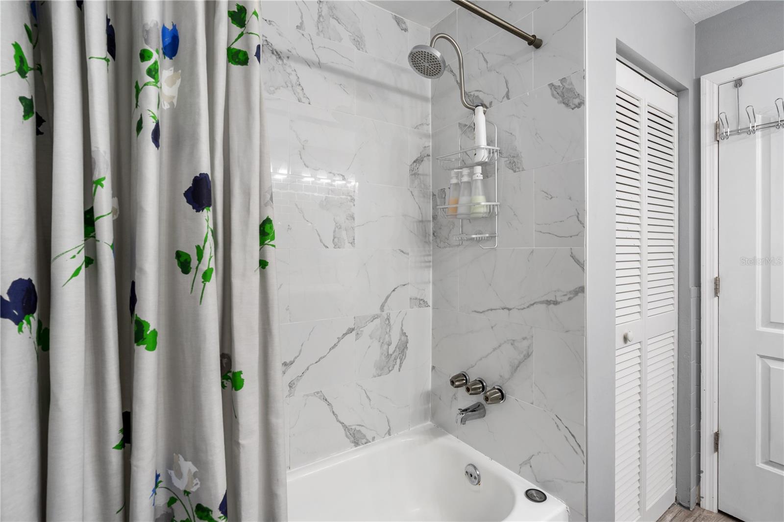 1011 67TH AVENUE DR W