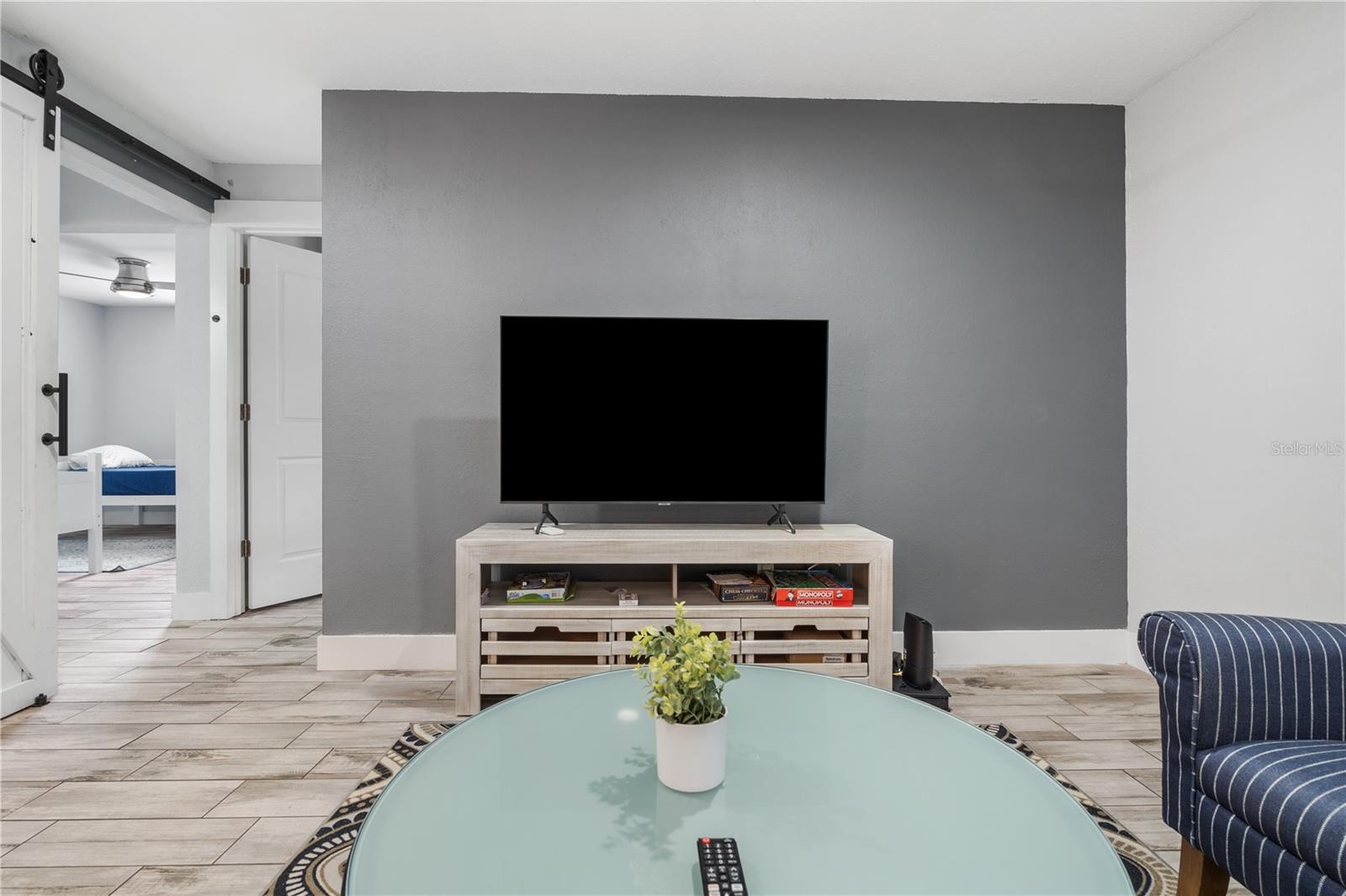 1011 67TH AVENUE DR W