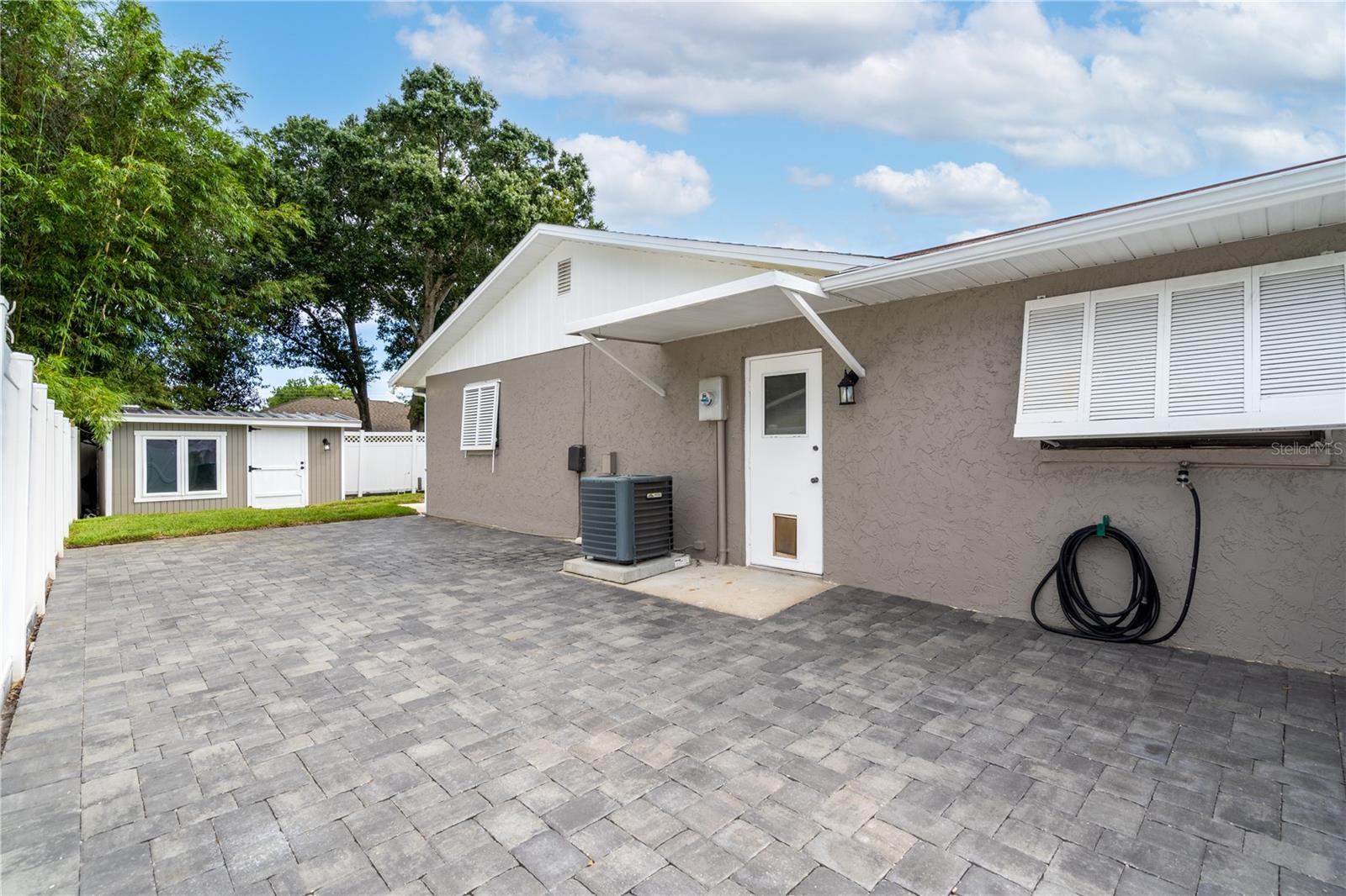 1011 67TH AVENUE DR W