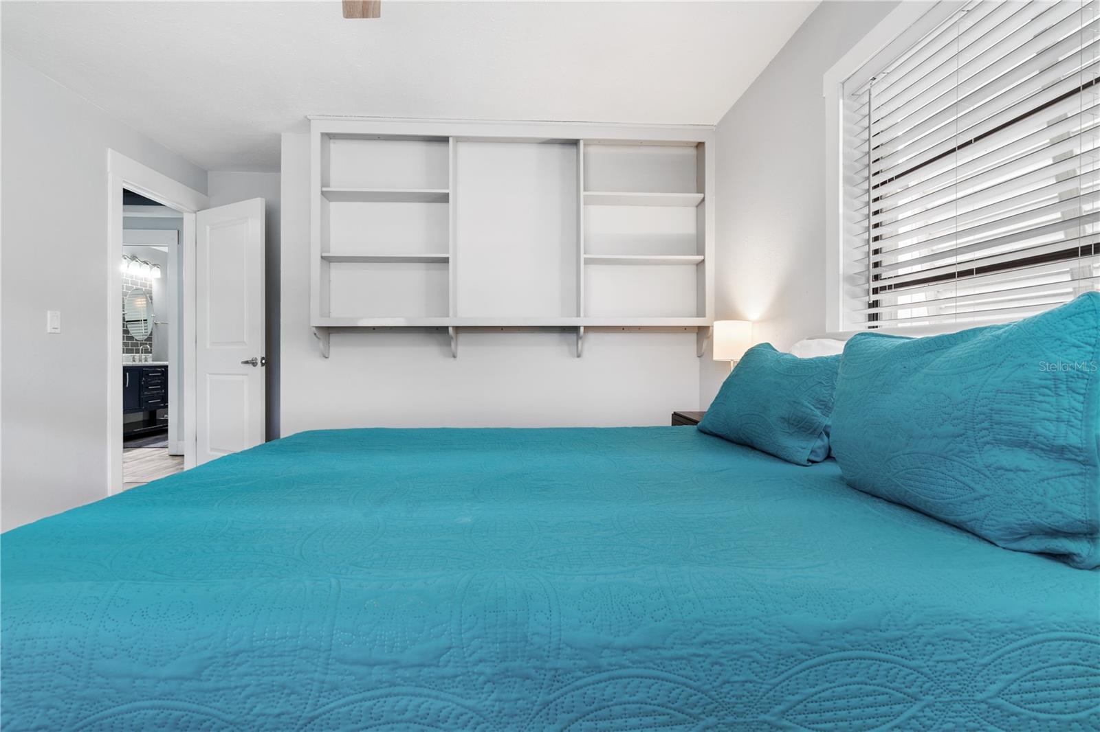 1011 67TH AVENUE DR W