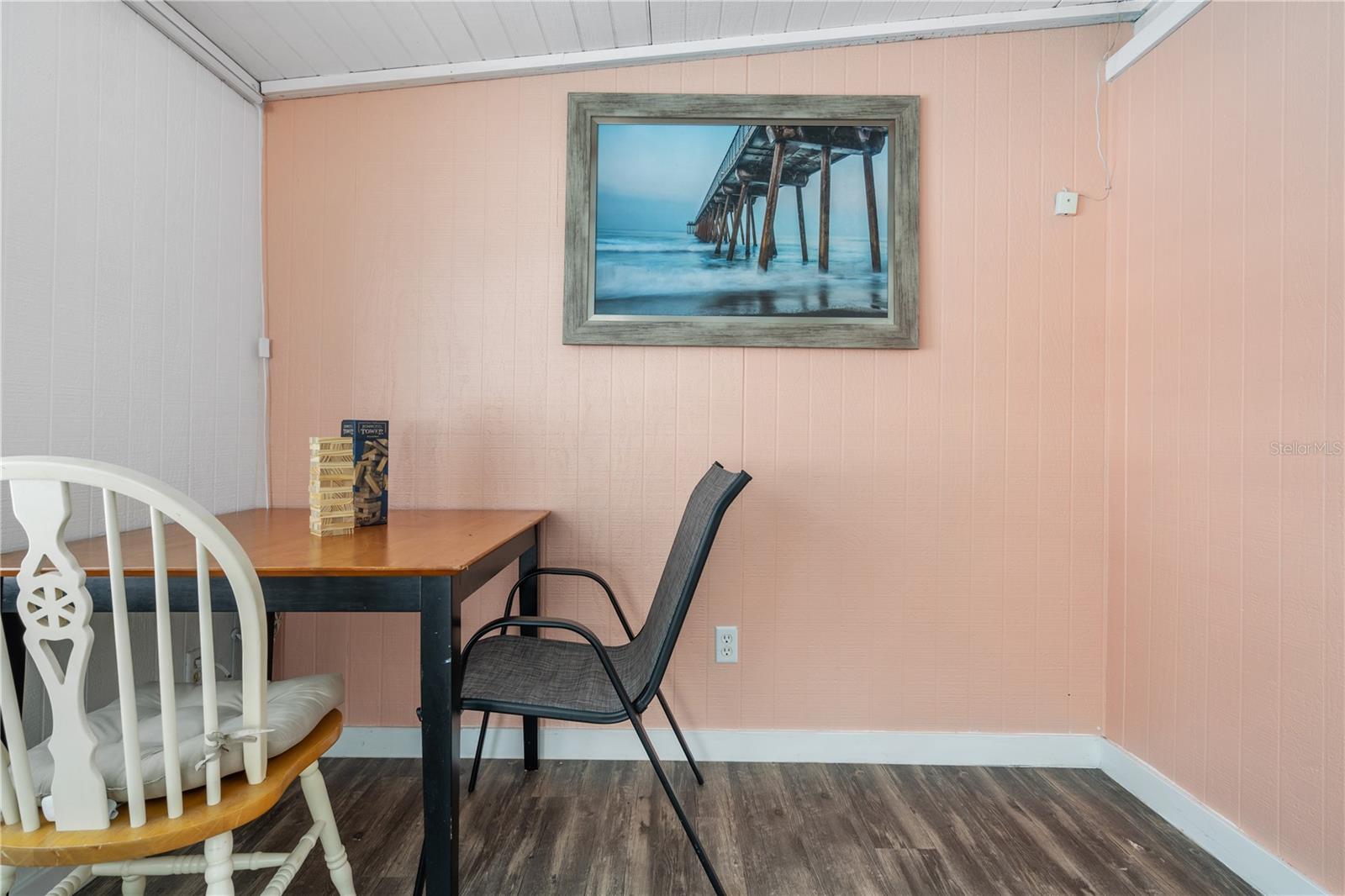 1011 67TH AVENUE DR W