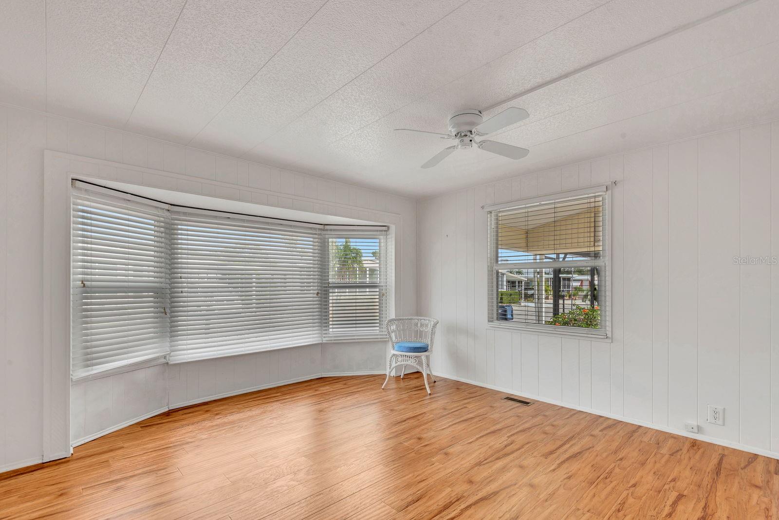 2107 PALMA SOLA BLVD #84