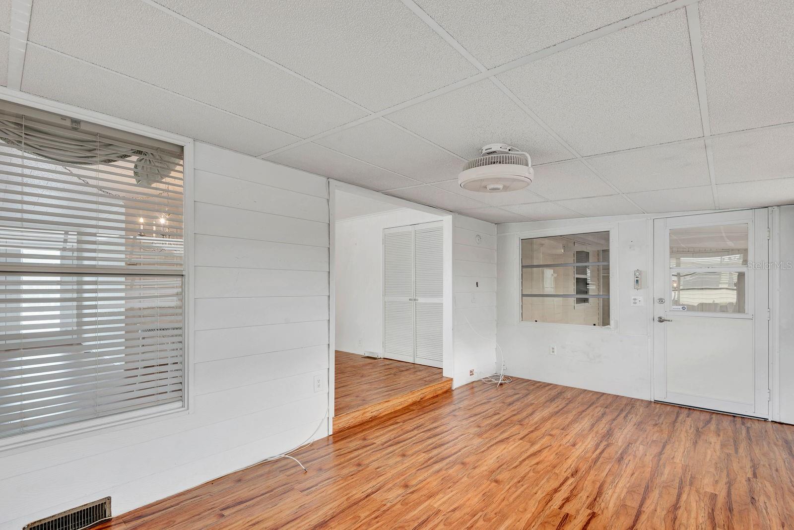 2107 PALMA SOLA BLVD #84