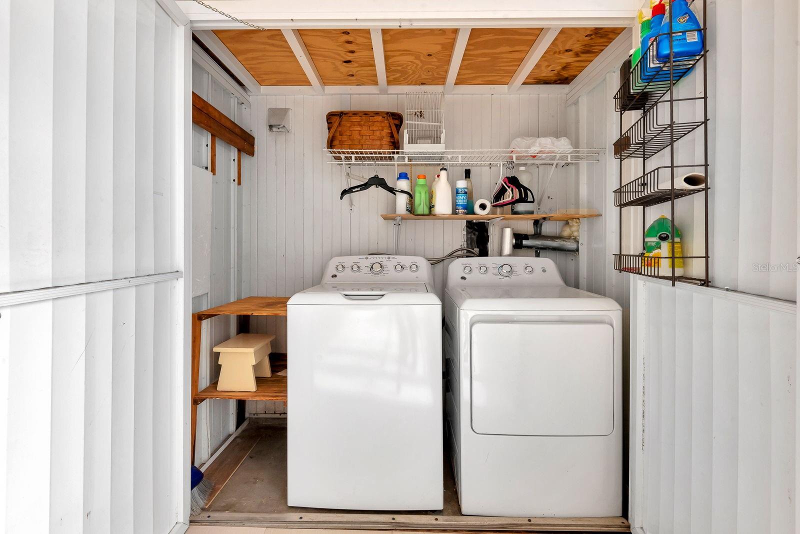 2107 PALMA SOLA BLVD #84