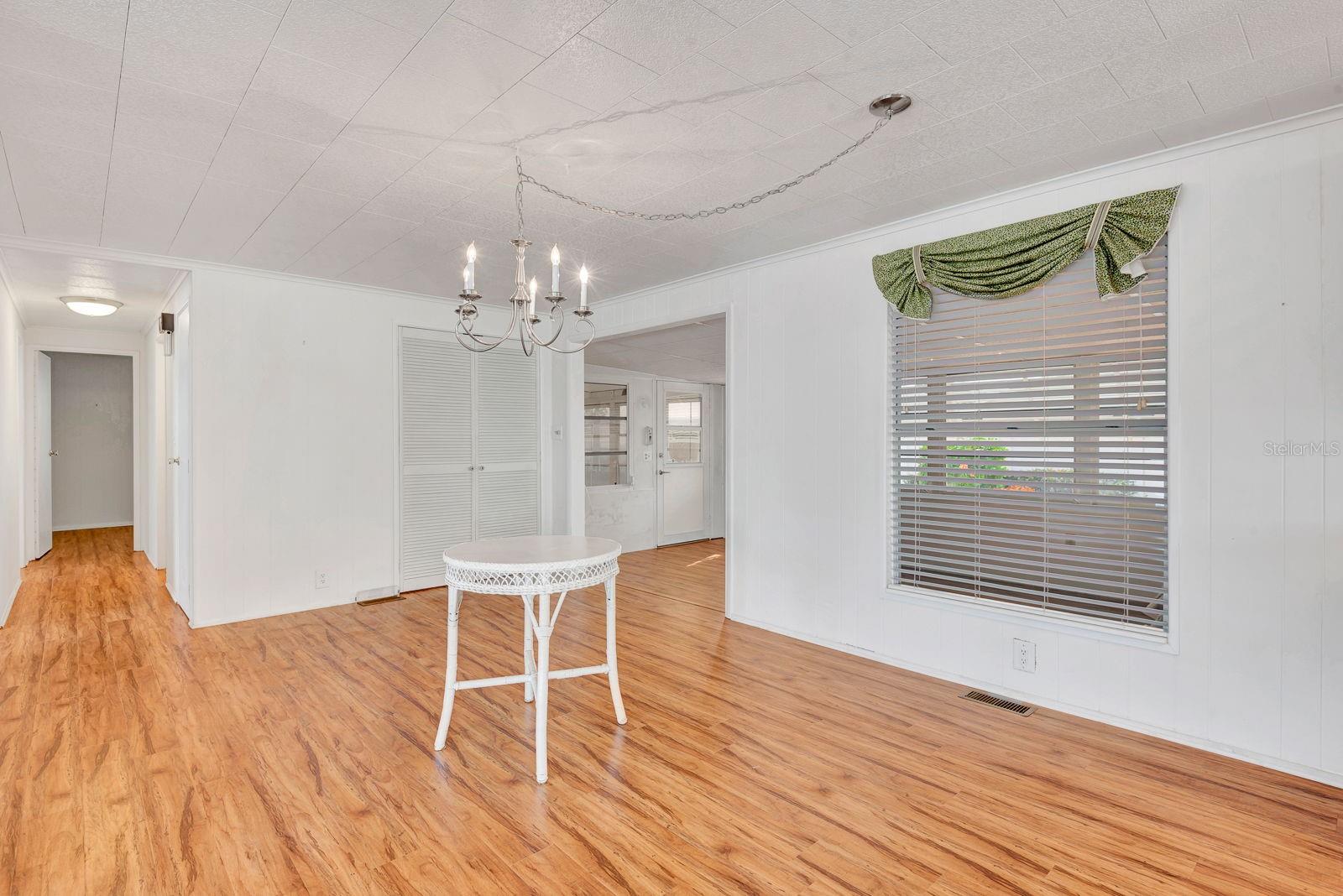 2107 PALMA SOLA BLVD #84