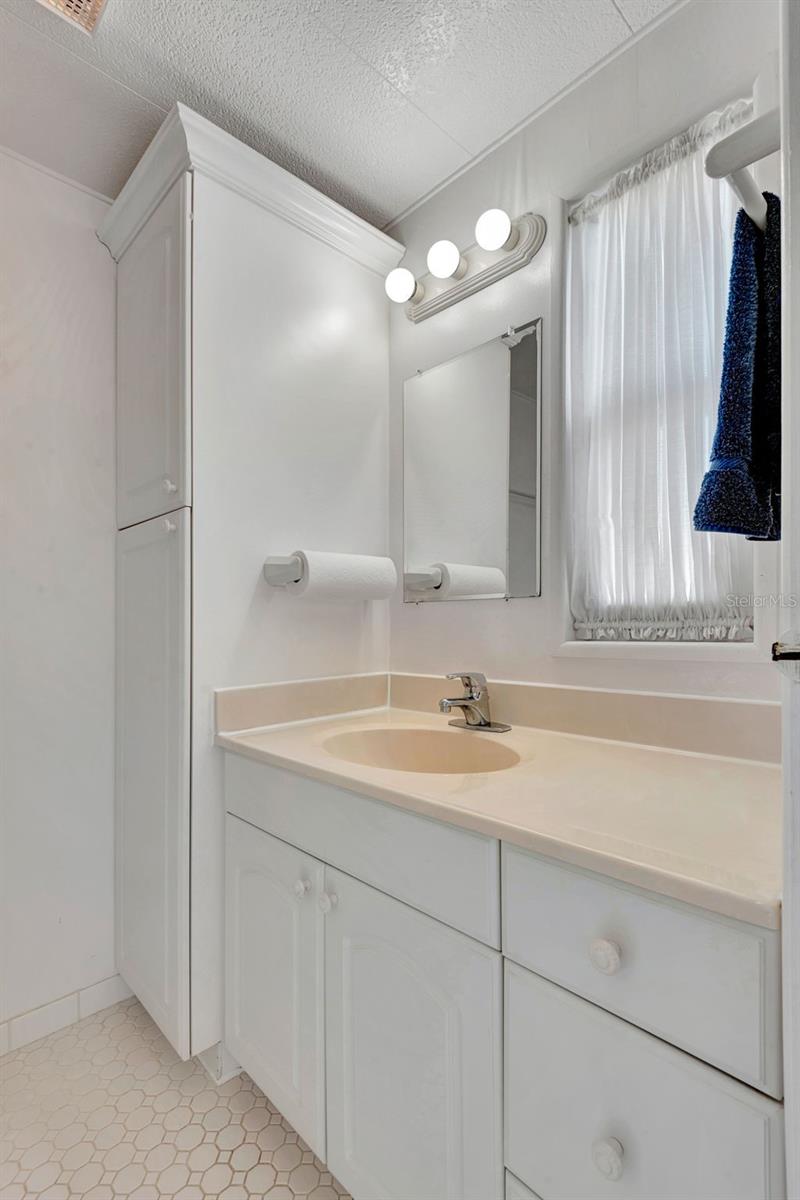 2107 PALMA SOLA BLVD #84