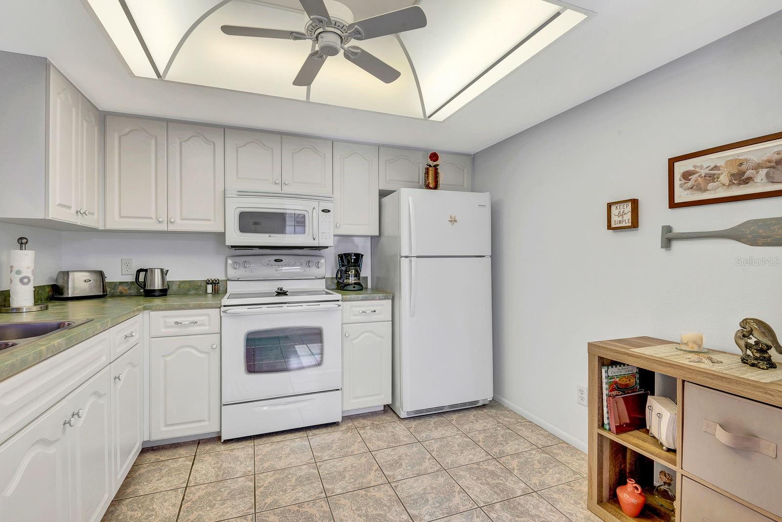 6304 POINTE WEST BLVD #A303