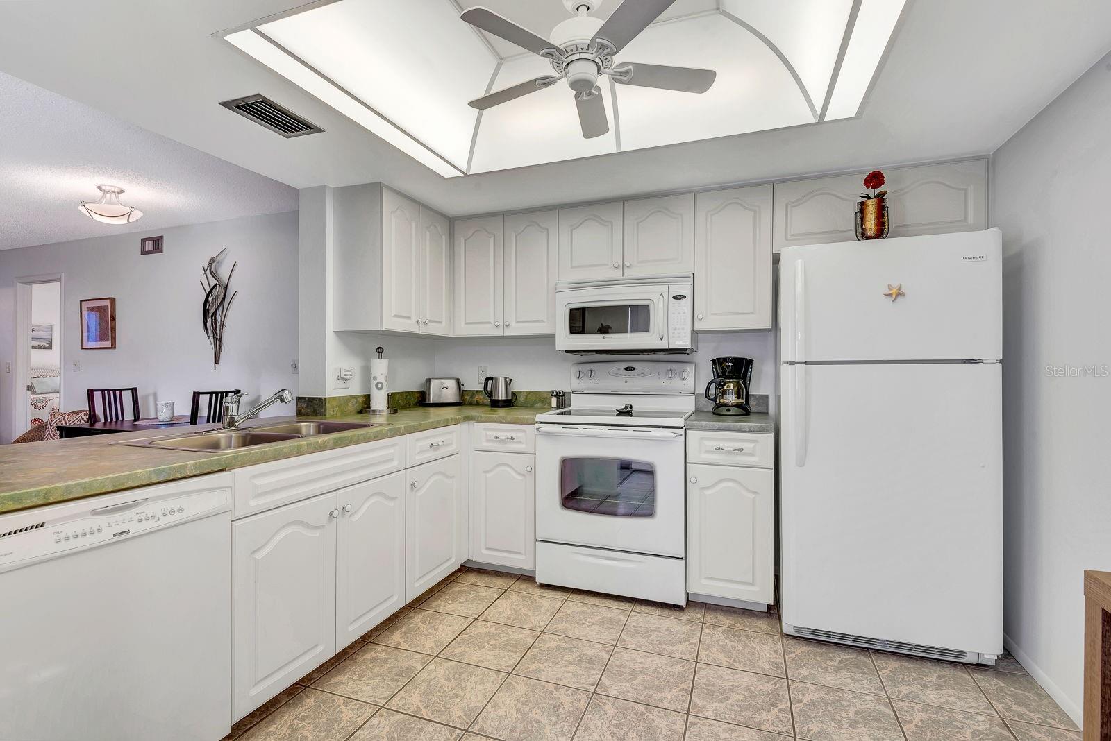 6304 POINTE WEST BLVD #A303