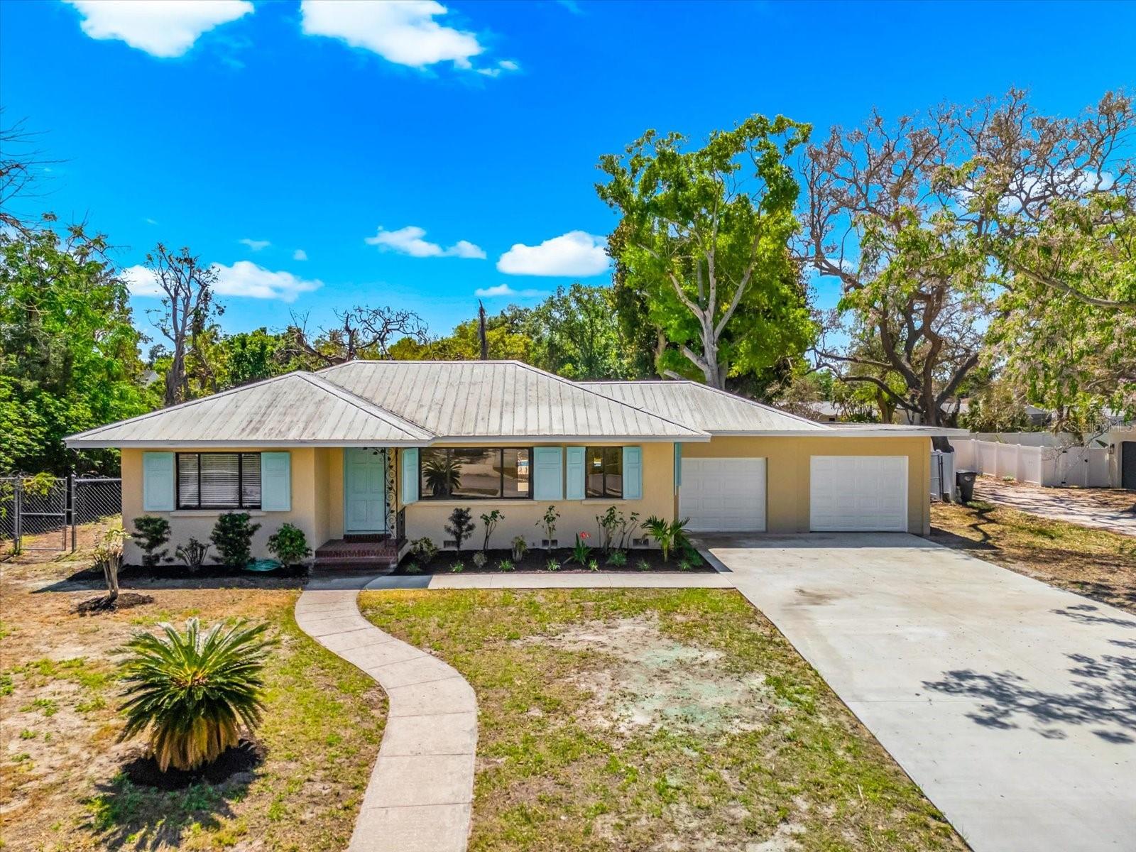 7807 SENRAB DR