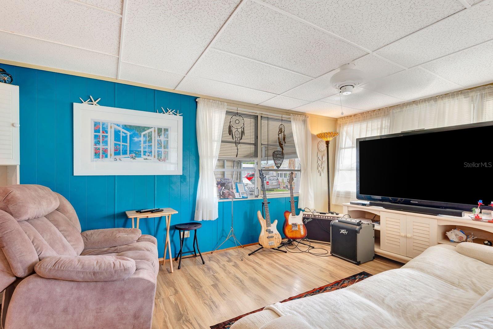 515 50TH AVENUE TER W