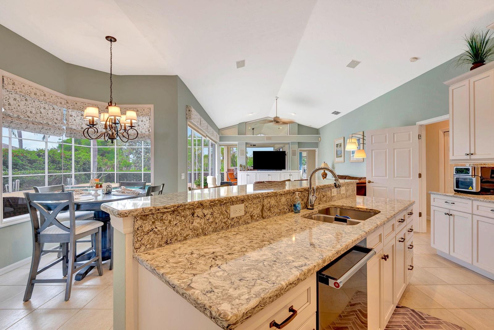 10005 CHERRY HILLS AVENUE CIR