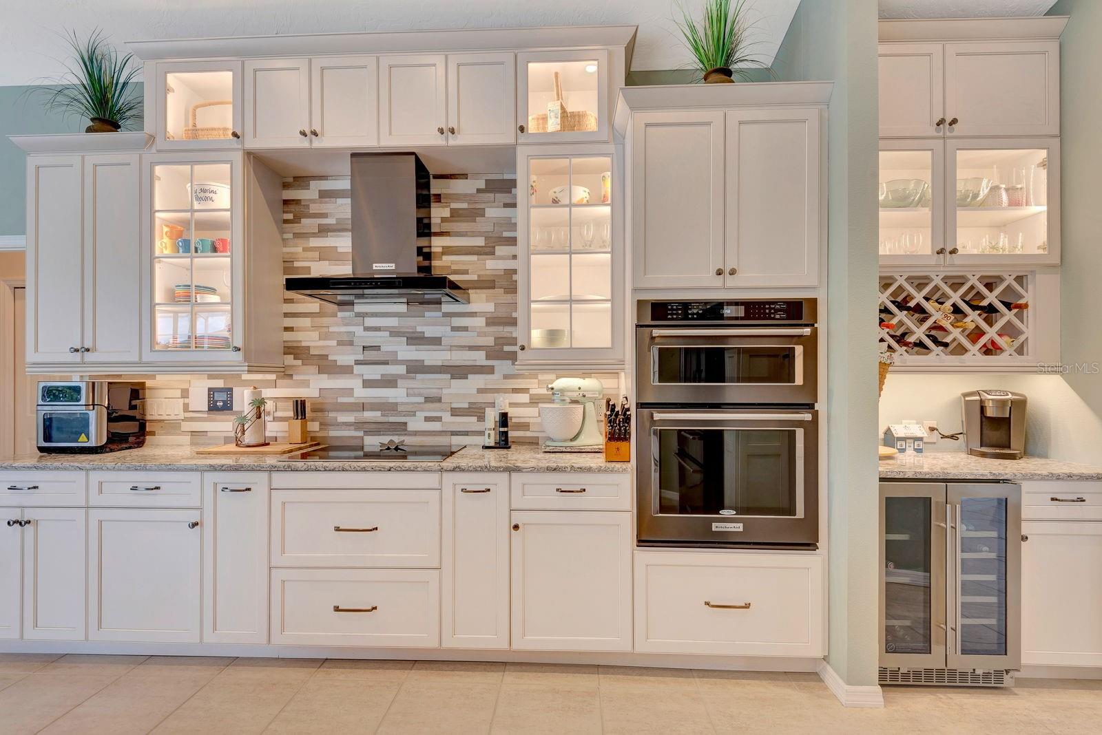 10005 CHERRY HILLS AVENUE CIR